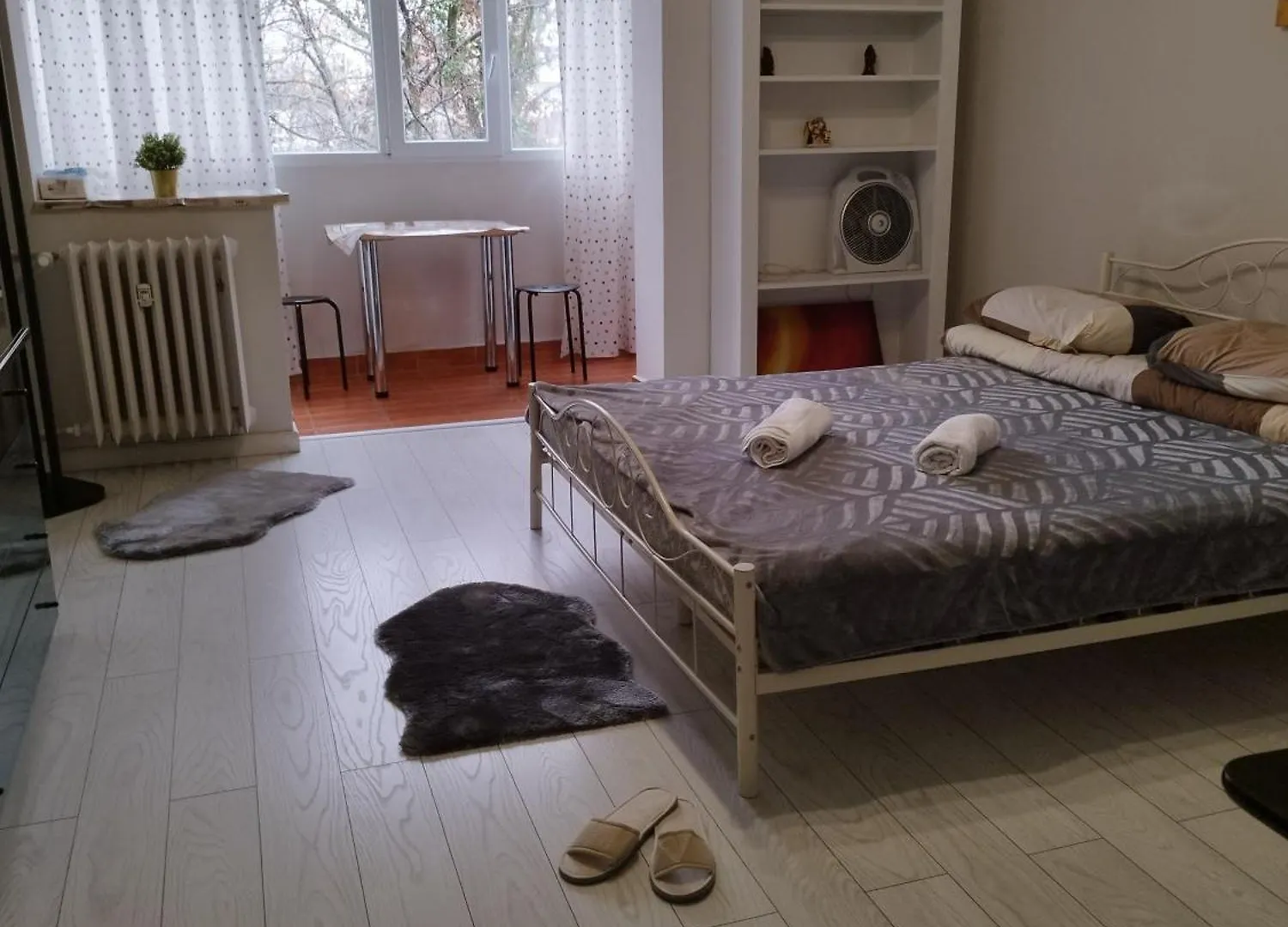 Bloc G3! Apartment Bucharest